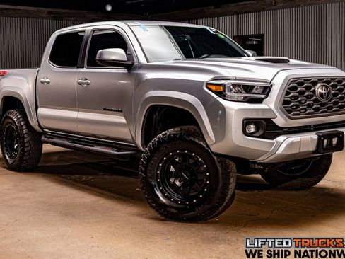 Used 2023 Toyota Tacoma TRD Sport image 1