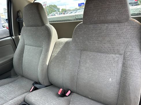 Used 2007 GMC Canyon SL image 12