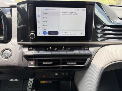 Certified 2025 Toyota Camry SE FWD image 28