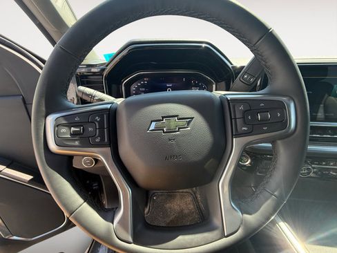 Certified 2025 Chevrolet Silverado 2500 LTZ w/ LTZ Plus Package AWD/4WD image 12