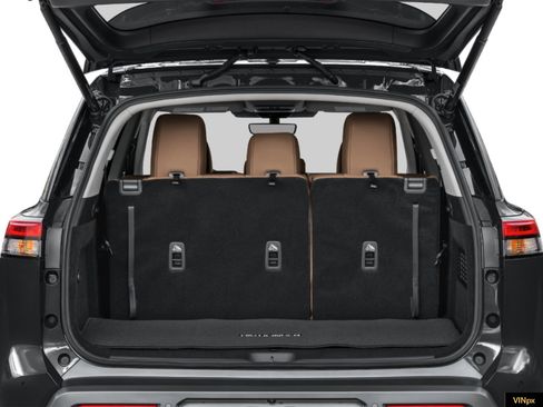 New 2026 Nissan Pathfinder Platinum w/ Cargo Package AWD/4WD image 9
