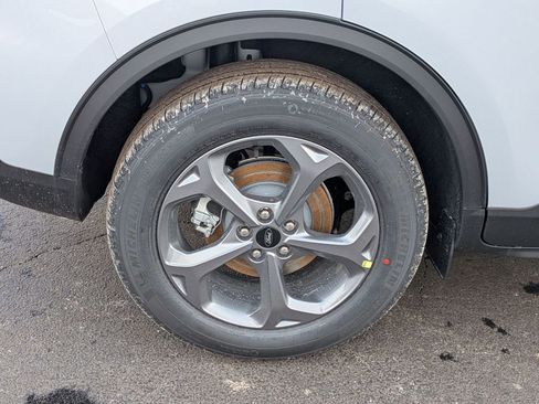 New 2026 Ford Escape ST-Line w/ Tech Pack #1 image 16