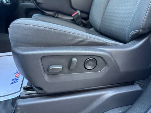 Used 2024 Chevrolet Silverado 1500 Custom Trail Boss w/ LPO, Dark Essentials Package AWD/4WD image 20
