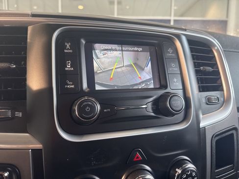 Used 2024 RAM 1500 Classic SLT image 28