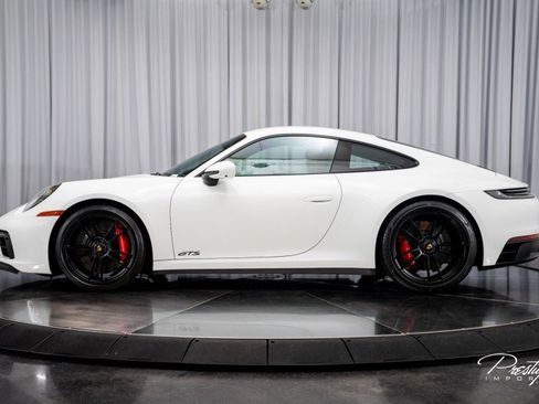 Used 2022 Porsche 911 Carrera GTS image 8