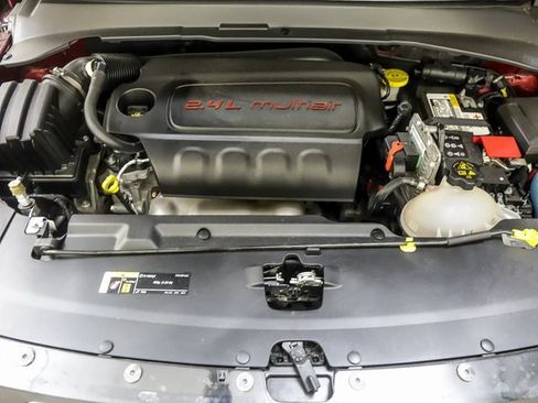 Used 2022 Jeep Compass Limited image 29