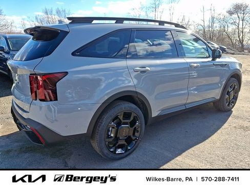 New 2026 Kia Sorento SX image 3