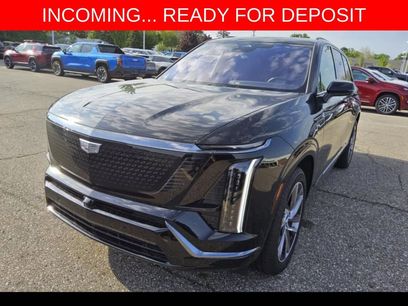 Used 2026 Cadillac Vistiq Premium Luxury w/ LPO, Floor Liner Package