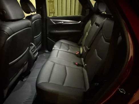 Used 2021 Cadillac XT5 Luxury w/ LPO, Floor Liner Package image 28