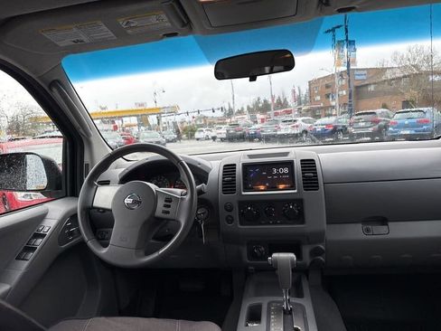 Used 2007 Nissan Frontier SE w/ SE Value Truck Pkg image 6