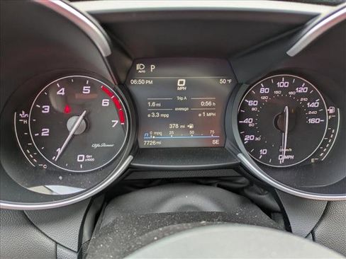 Used 2020 Alfa Romeo Giulia w/ Quick Order Package 22K Sport image 11