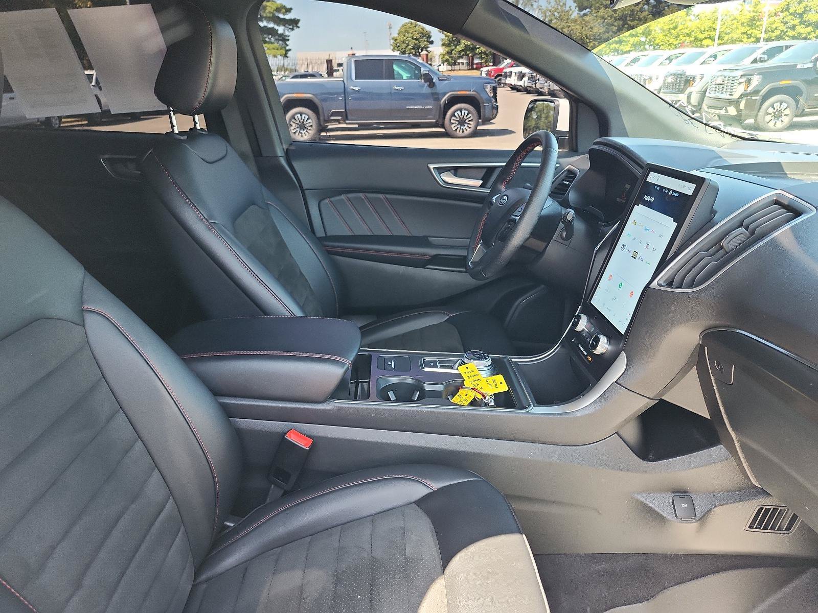 Used 2024 Ford Edge ST-Line AWD/4WD image 7