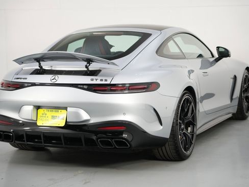 Used 2024 Mercedes-Benz AMG GT 63 image 57