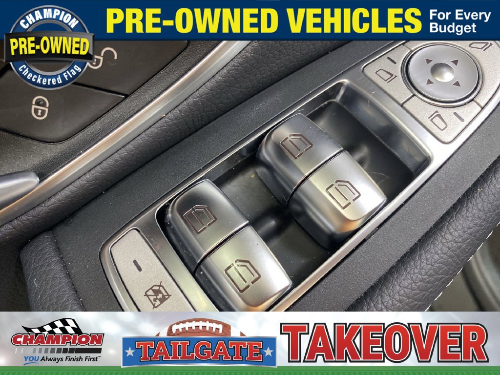 Used 2020 Mercedes-Benz C 300 4MATIC Sedan w/ Premium Package image 31