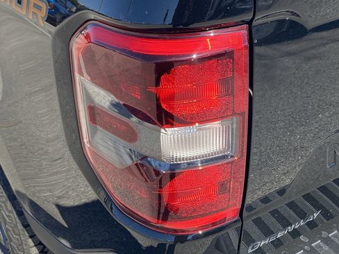 New 2026 Ford Maverick Tremor image 7