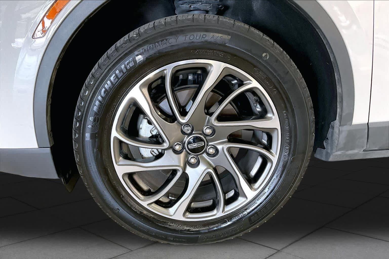 Used 2022 Lincoln Corsair FWD w/ Equipment Group 101A image 10