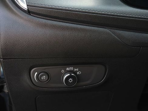Used 2025 Buick Encore GX Preferred w/ Comfort Package AWD/4WD image 14