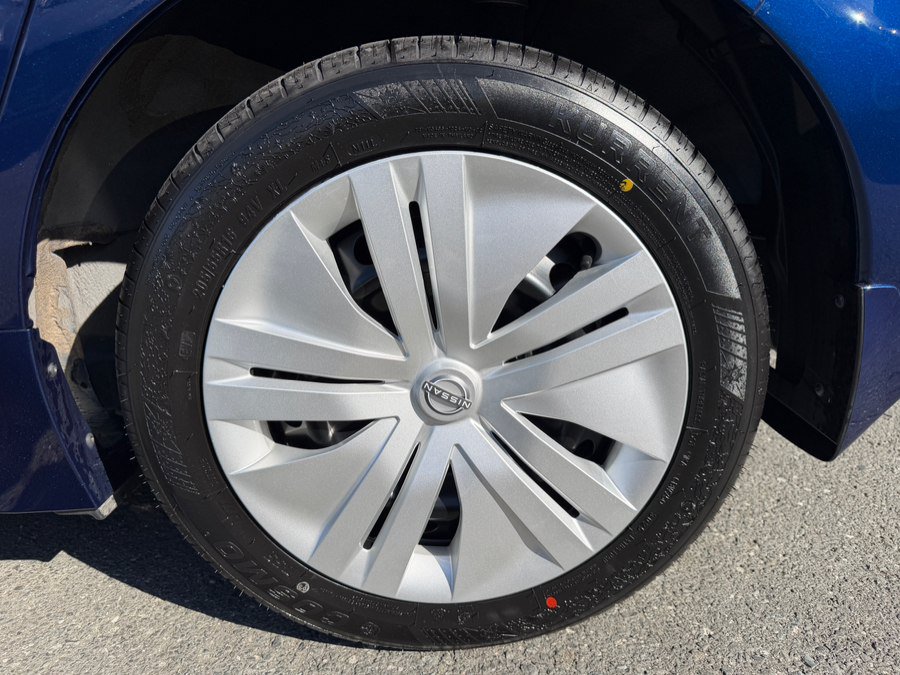 Used 2025 Nissan Leaf S FWD image 47