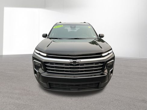 Used 2026 Chevrolet Traverse LT w/ Sun and Wheel Package AWD/4WD image 8