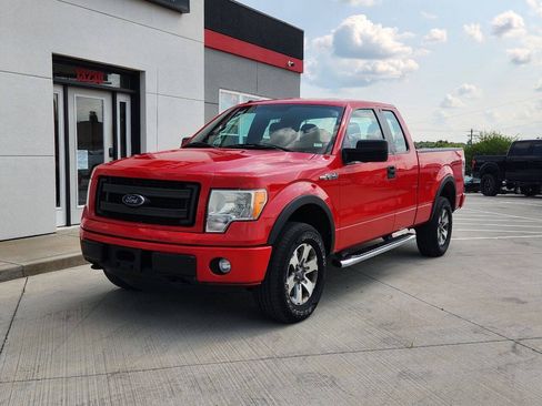 Used 2013 Ford F150 STX w/ Mid Equipment Group AWD/4WD image 2