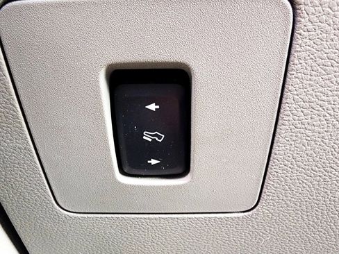 Used 2016 Ford F150 XLT w/ Equipment Group 302A Luxury image 37