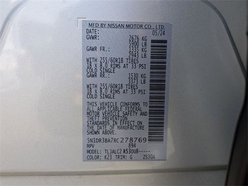 Certified 2024 Nissan Pathfinder SV image 34