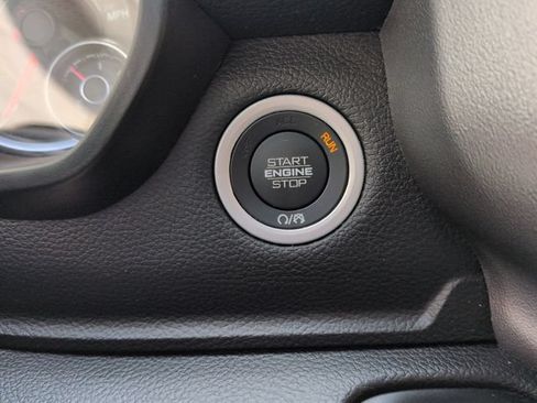 Used 2021 RAM 1500 Big Horn AWD/4WD image 18