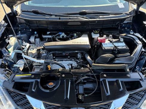 Used 2016 Nissan Rogue S w/ Appearance Package image 27