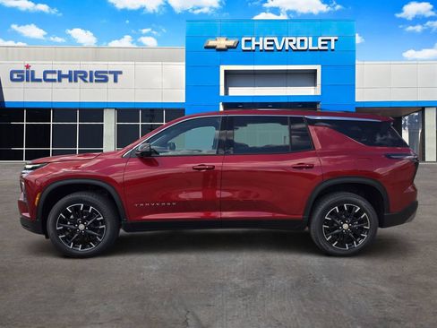 New 2026 Chevrolet Traverse LT w/ Sun and Wheel Package FWD image 5