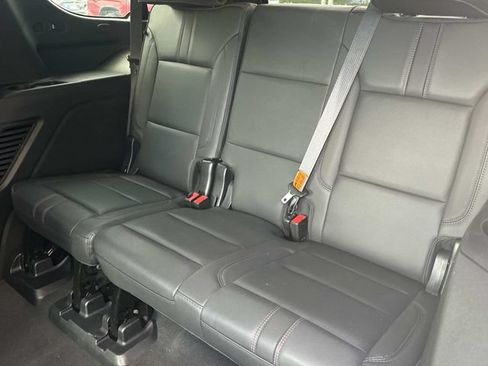 Used 2023 Chevrolet Tahoe RST w/ Luxury Package RWD image 17