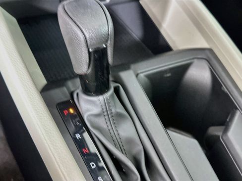 Used 2024 Honda Accord EX image 23
