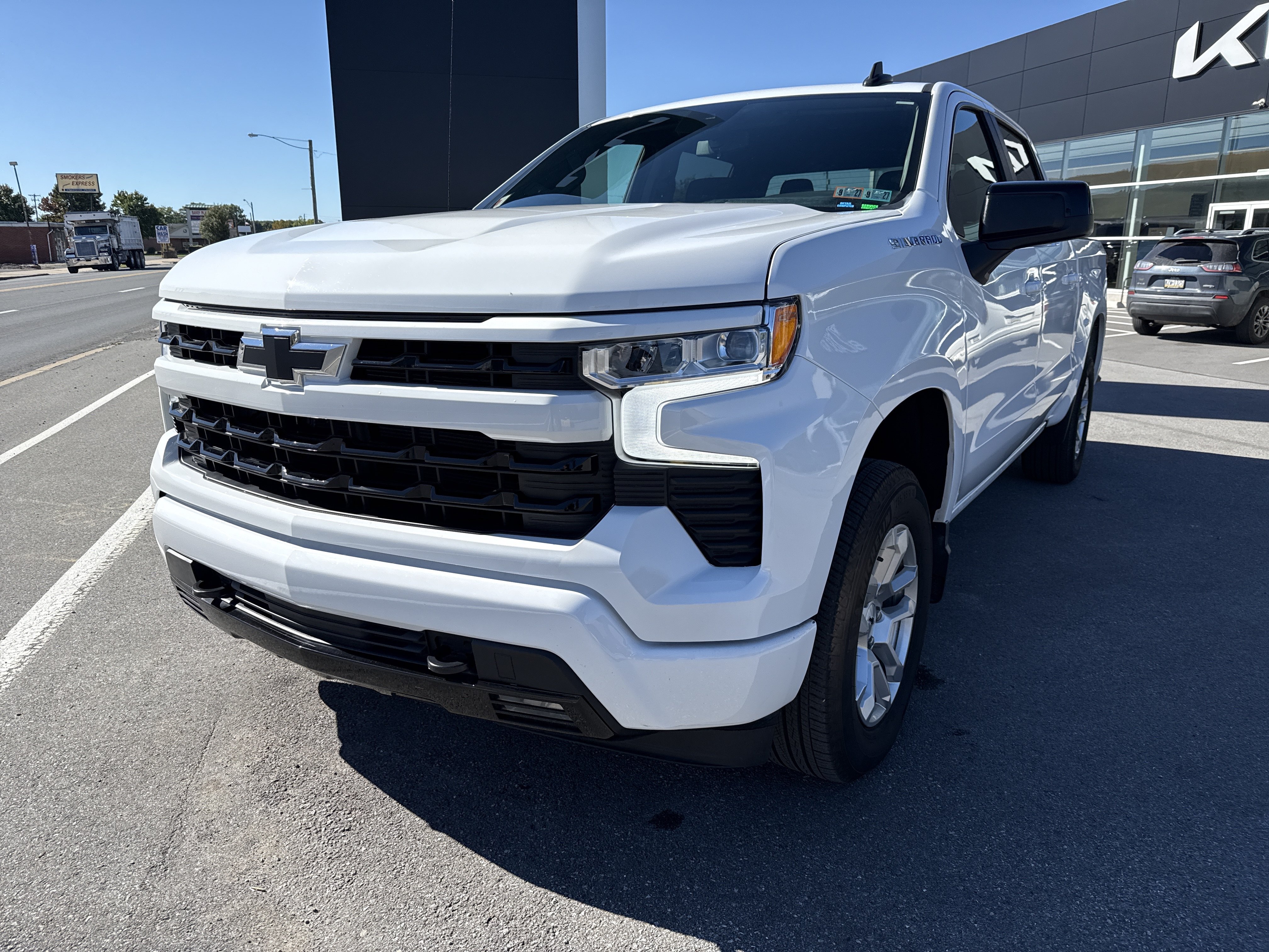 Used 2026 Chevrolet Silverado 1500 RST AWD/4WD image 8