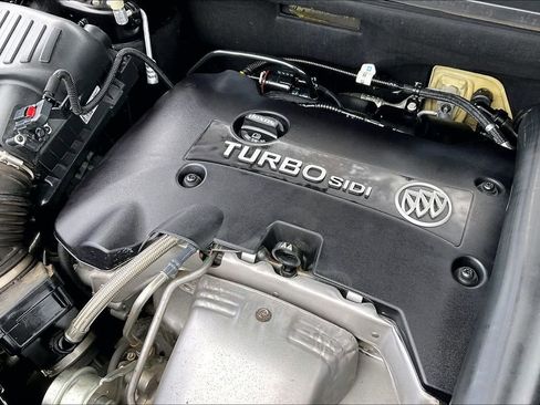 Used 2019 Buick Envision Premium w/ LPO, Cargo Package image 32