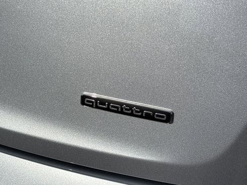 Used 2025 Audi Q5 2.0T Premium Plus w/ Premium Plus Package image 7