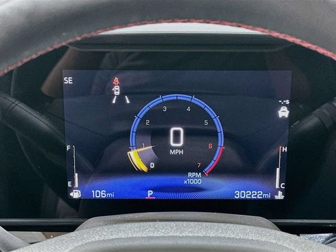 Certified 2025 Chevrolet Trax RS w/ Driver Confidence Package FWD image 12
