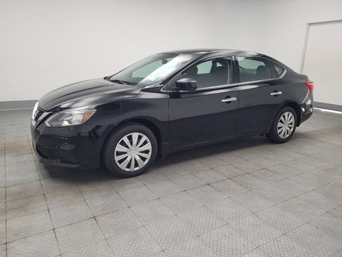Used 2019 Nissan Sentra S FWD image 2