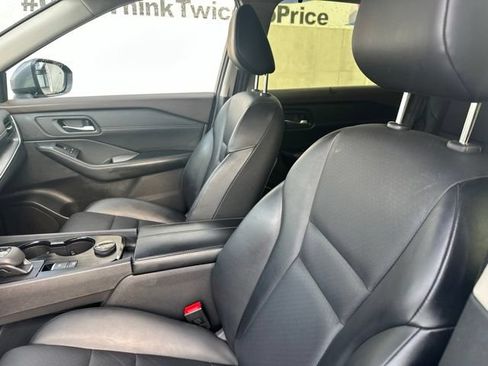 Used 2023 Nissan Rogue SV w/ SV Premium B Package AWD/4WD image 33