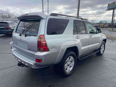 Used 2005 Toyota 4Runner Limited image 4