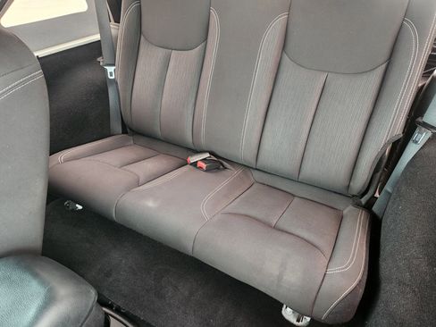 Used 2016 Jeep Wrangler Sahara w/ Connectivity Group AWD/4WD image 27