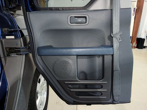 Used 2003 Honda Element EX image 17