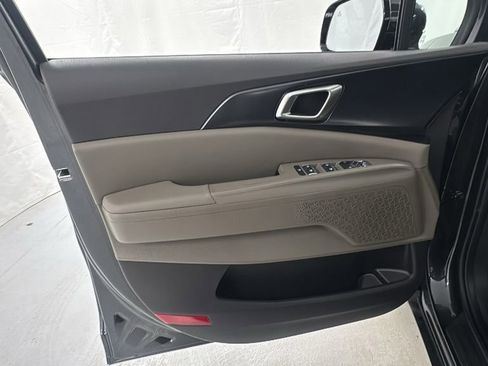 New 2026 Kia Carnival image 19