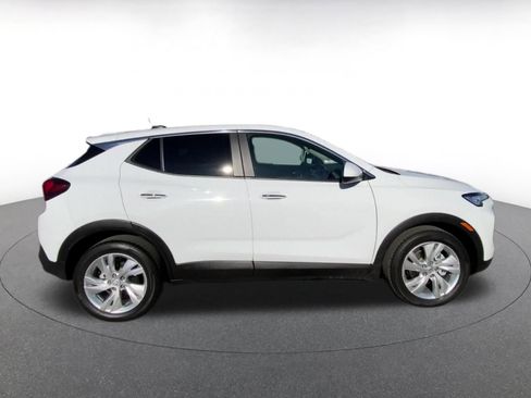 Used 2025 Buick Encore GX Preferred image 16