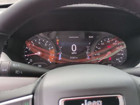 Used 2024 Jeep Compass Limited AWD/4WD image 17