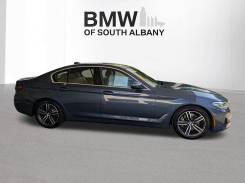 Used 2023 BMW 530i xDrive w/ Premium Package AWD/4WD image 2