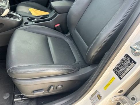 Used 2023 Hyundai Kona Limited FWD image 14