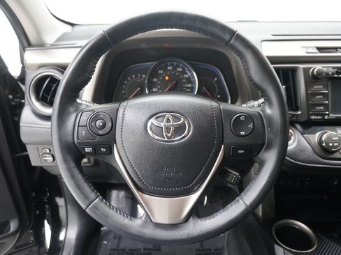 Used 2015 Toyota RAV4 Limited w/ Technology Package FWD image 17