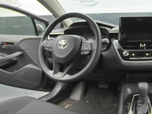 Used 2023 Toyota Corolla LE FWD image 16
