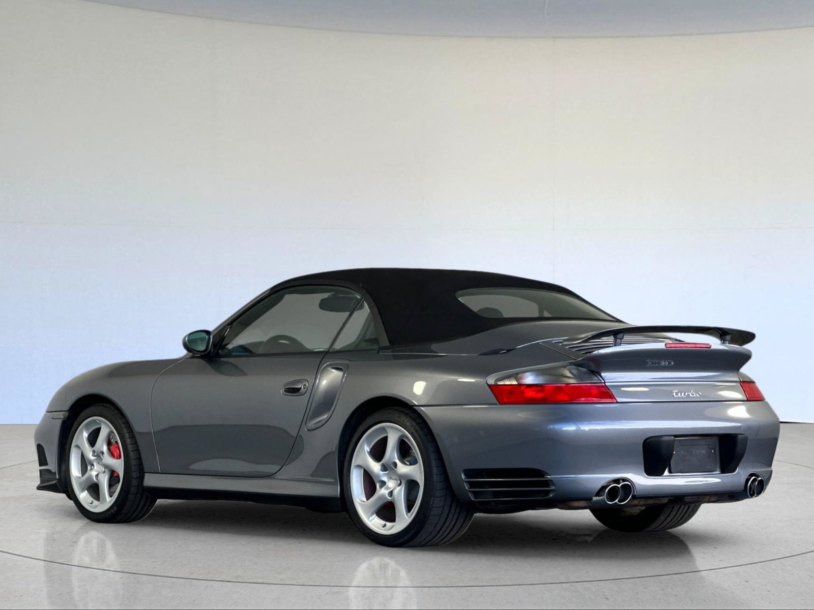 Used 2004 Porsche 911 Turbo AWD/4WD image 3