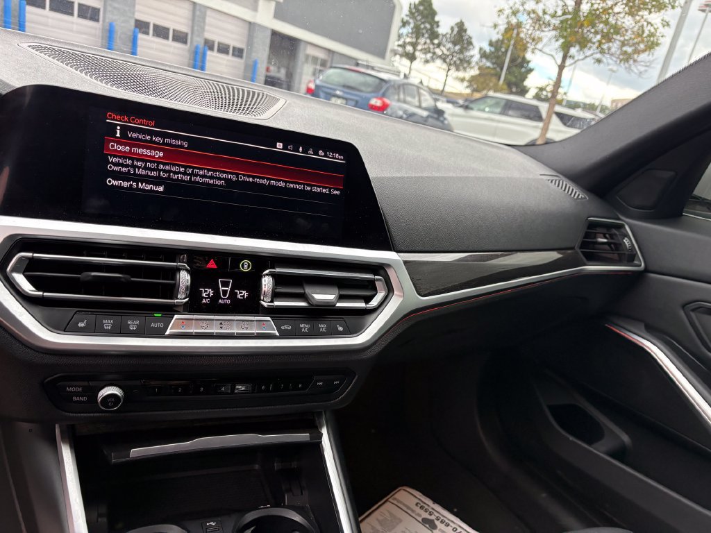 Used 2019 BMW 330i xDrive Sedan w/ Driving Assistance Package AWD/4WD image 23