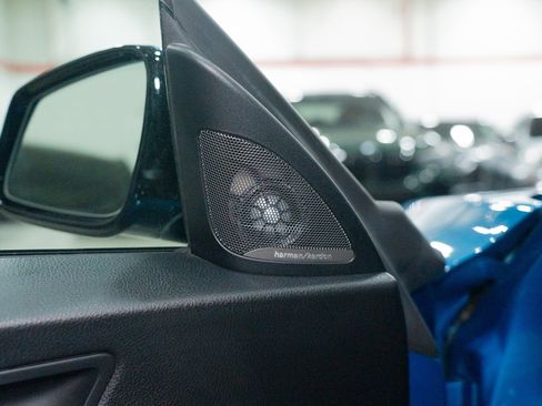 Used 2017 BMW M2 image 19